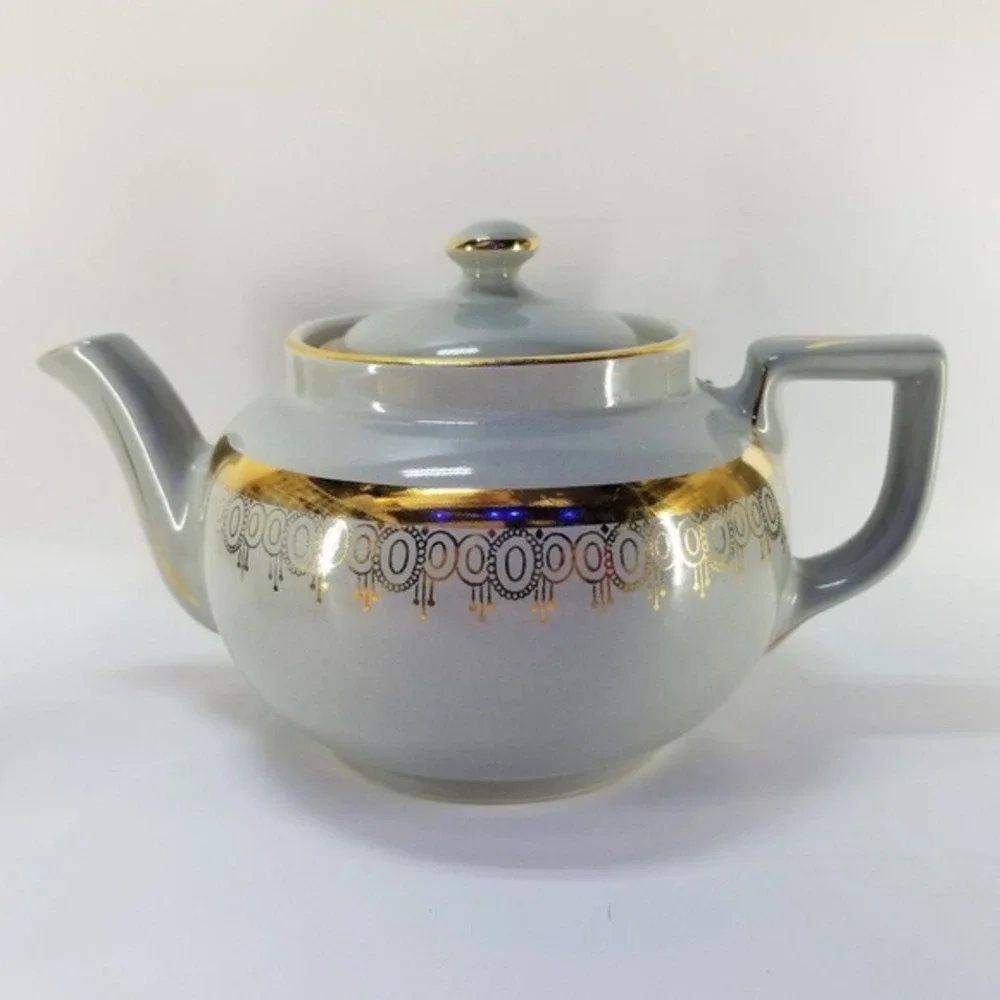 Vintage Ceramic Teapot Hall 6-Cup Gray Gold Trim Geometric‎ Band USA